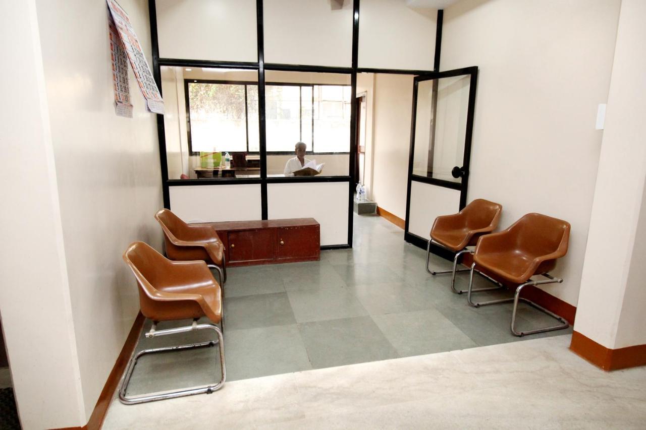 Hotel Gomatgiri Aurangabad  Bagian luar foto